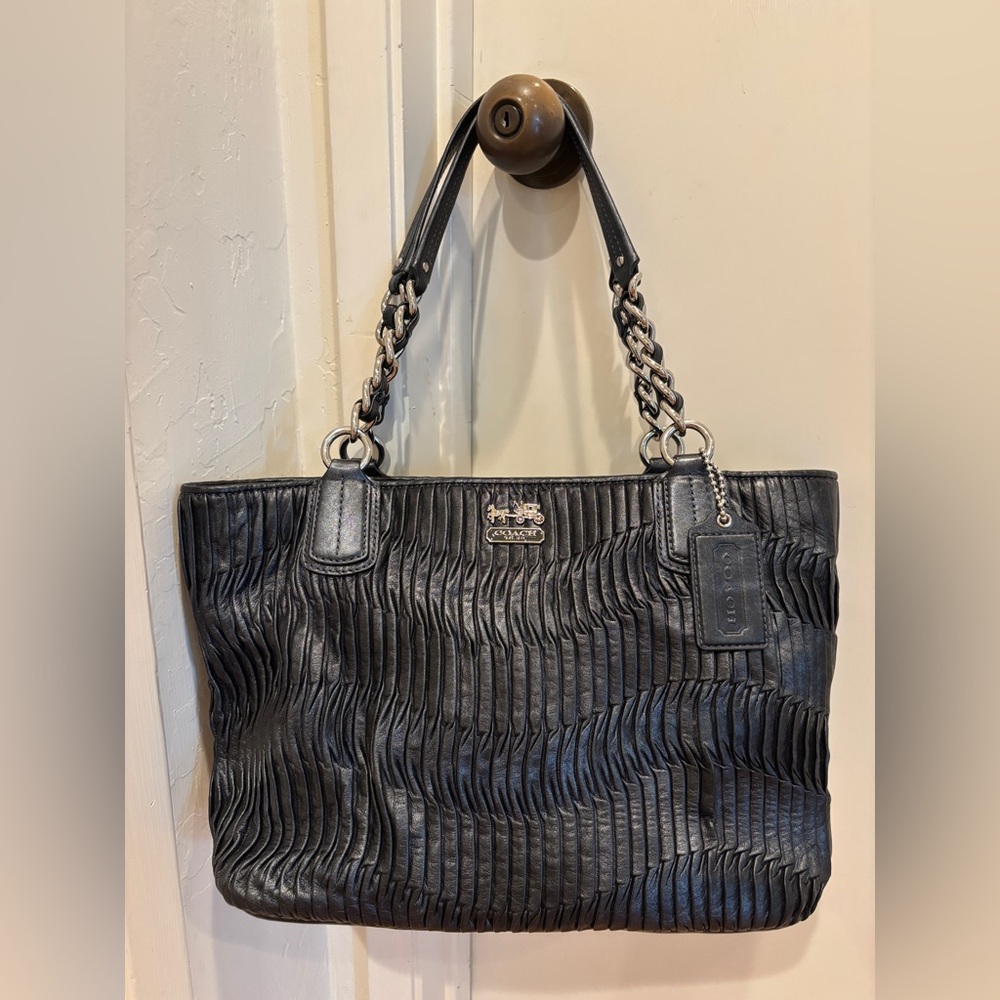 Coach Madison gathered black leather tote F1282-20522